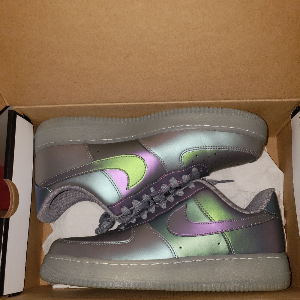 Nike Airforce 1 Iridescent L8